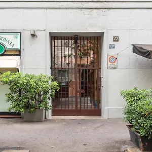 https://anna-e-tino-flexyrent-apartment.italymilanhotels.net