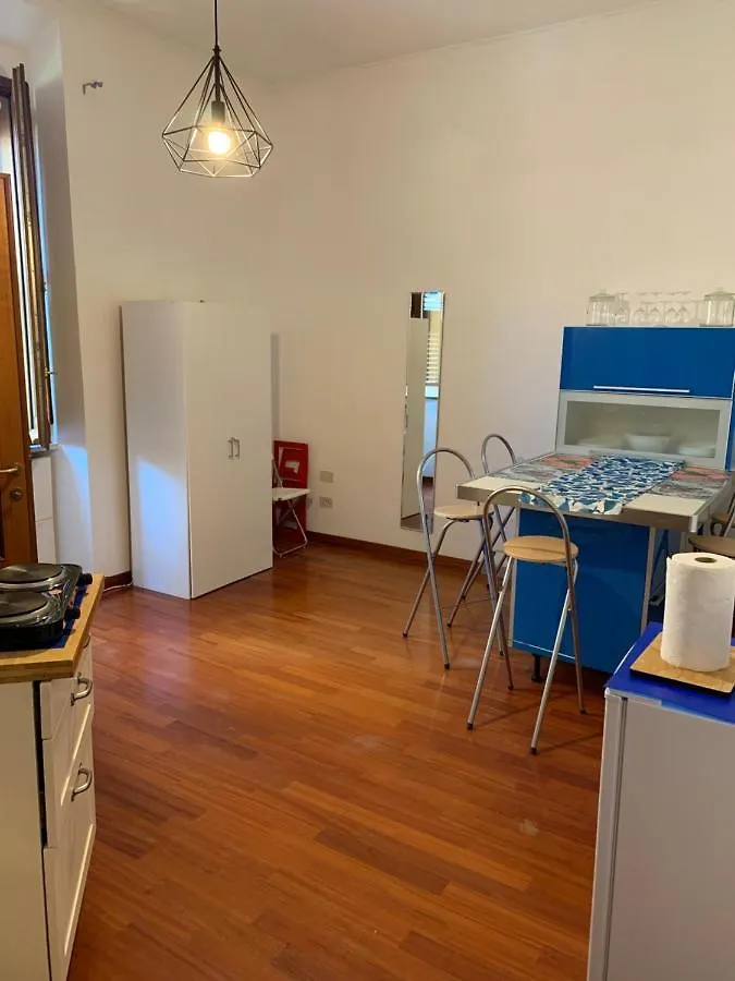 Long John Apartment Rome Italy